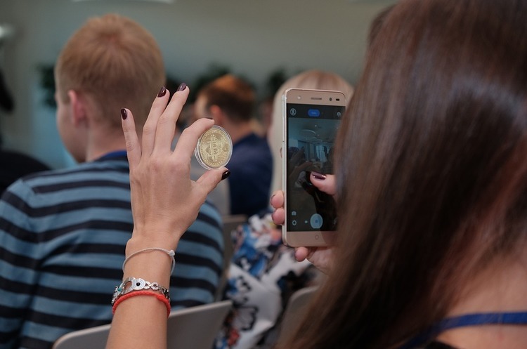 Південна Корея на законодавчому рівні спростить інвестиції в блокчейн-проекти Південна Корея на законодавчому рівні спростить інвестиції в блокчейн-проекти