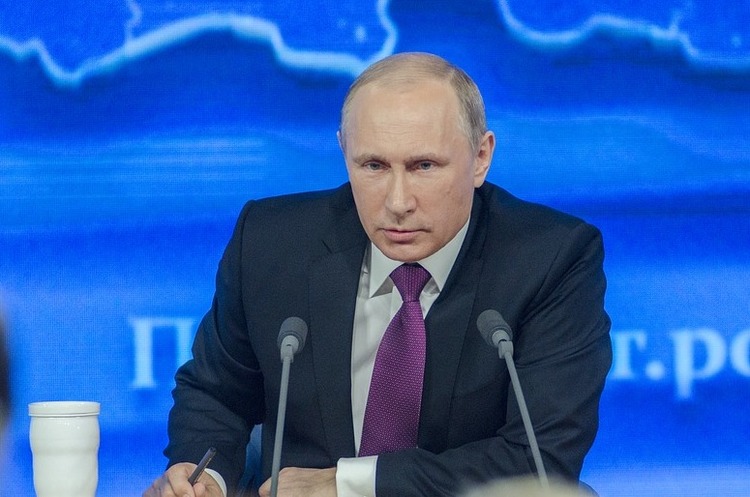 Владімір Путін «Триматись подалі від України»: американська розвідка окреслила, про що Путін говоритиме із Трампом