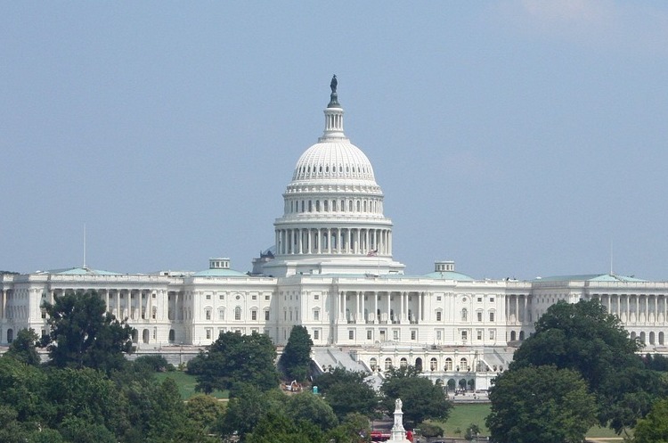 Сенат не проти, щоб союзники США купували зброю в Росії Сенат не проти, щоб союзники США купували зброю в Росії