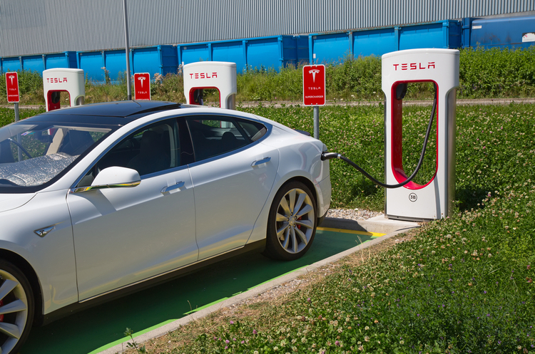Китайський завод Tesla обійдеться Маску дешевшим, ніж він очікував Китайський завод Tesla обійдеться Маску дешевшим, ніж він очікував