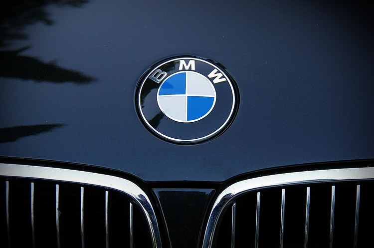 BMW відкликає 324 000 дизельних авто в Європі через імовірність займання BMW відкликає 324 000 дизельних авто в Європі через імовірність займання