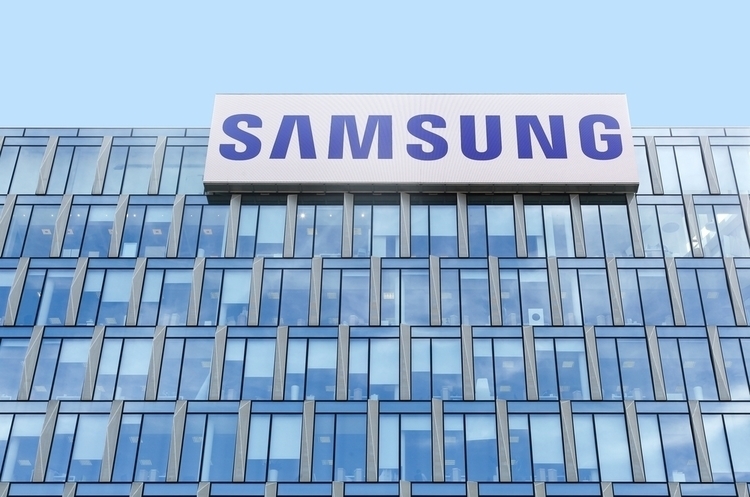 Samsung планує вкласти в розвиток 5G та ШІ $22 млрд Samsung планує вкласти в розвиток 5G та ШІ $22 млрд