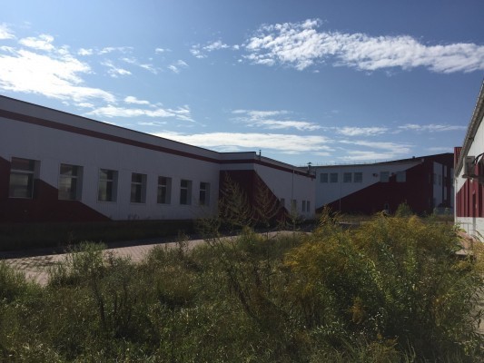 Будівлі фабрики морозива у Смілі Черкаської області НБУ вкотре намагається продати фабрику морозива «Ажур»