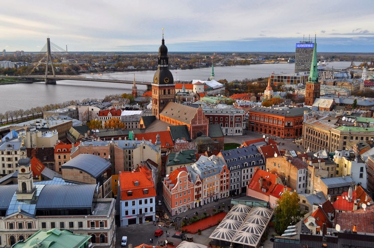 фото zefirtravel.by Естонія і Латвія вимагають від Росії компенсації за «радянську окупацію»