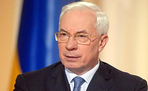 Екс-прем'єр Микола Азаров Суд дозволив ГПУ розпочати розслідування проти Азарова