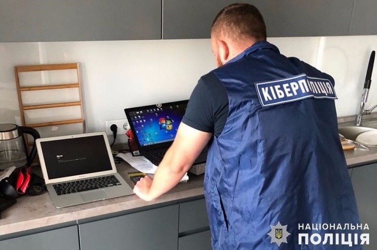 фото Національна поліція В Україні хакери зламували акаунти в Instagram і вимагали викуп за відновлення доступу