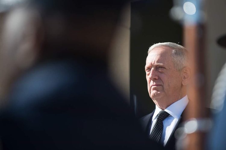 Джеймс Меттіс Трамп задумується над звільненням Меттіса після виборів до Конгресу – NYT