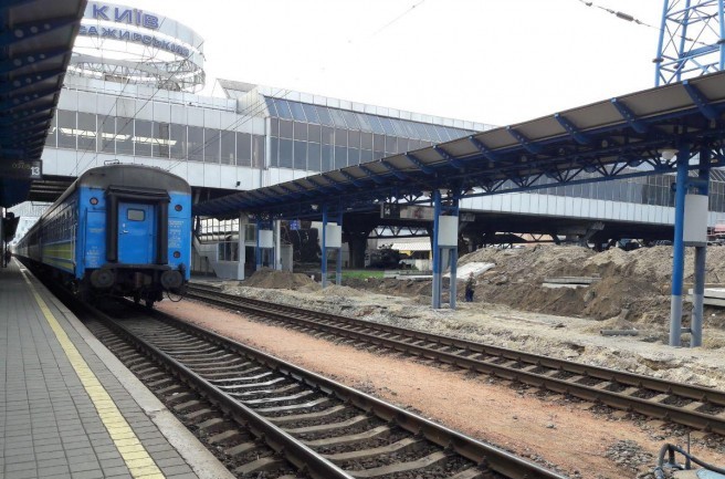 УЗ розпочала будівництво платформи для рейкобуса в Бориспіль