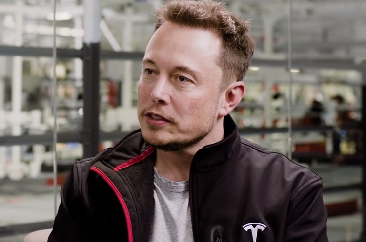 Фото Y Combinator Ілон Маск залишає пост глави ради директорів Tesla на три роки
