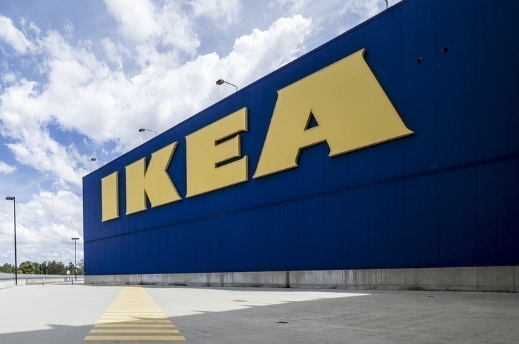 IKEA переходить на електрокари для доставки товарів