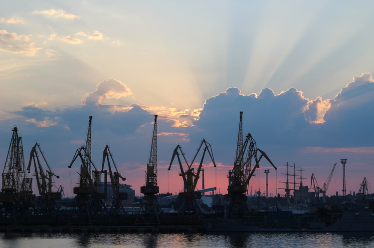 Фото: Shutterstock «Нібулон» розглядає можливість концесії Херсонського морського торгівельного порту