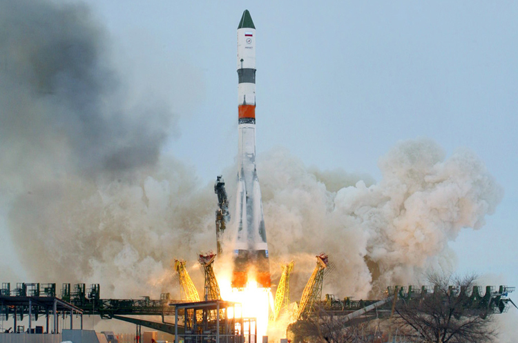 Аварія на «Союзі»: космонавти з Росії та Америки екстренно приземлилися в Казахстані Аварія на «Союзі»: космонавти з Росії та Америки екстренно приземлилися в Казахстані