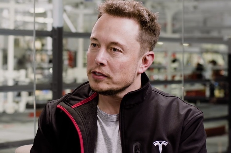 Ілон Маск випускатиме текілу під брендом Tesla