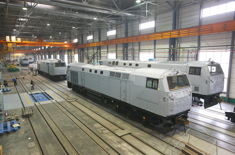 Тепловози TE33AC на КВБЗ На Крюківському вагонобудівному заводі відбувається остаточне складання 8 локомотивів General Electric