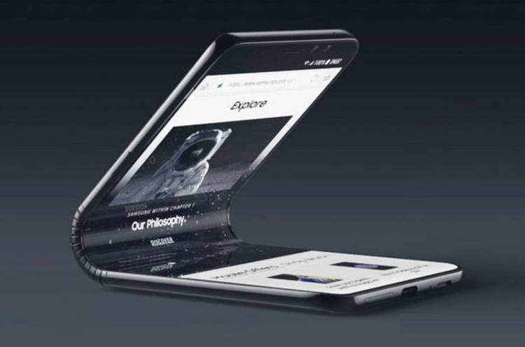 фото Fossbytes Huawei випустить смартфон, який складається навпіл і має підтримку 5G (ВІДЕО)