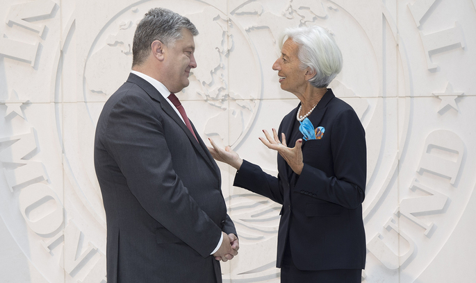 Петро Порошенко та Крістін Лагард, директор-розпорядник МВФ Фонд допомоги: чи зміцнить Україну підтримка від МВФ
