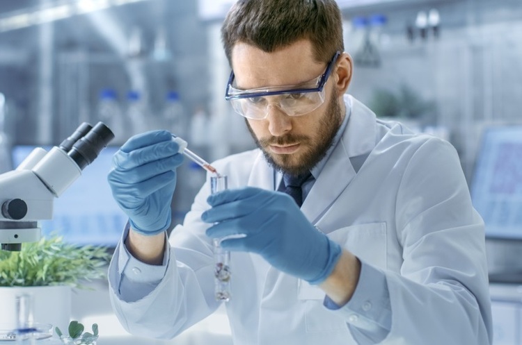 фото Shutterstock Пристрої для видобування води з повітря скоро надійдуть у продаж