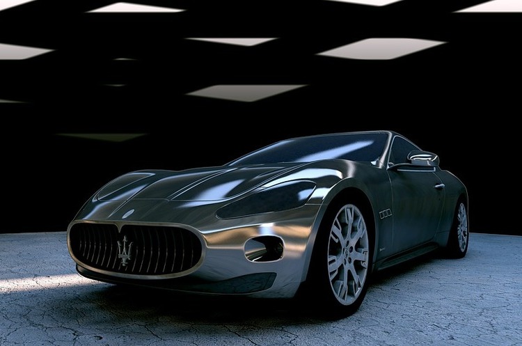          Maserati (²)