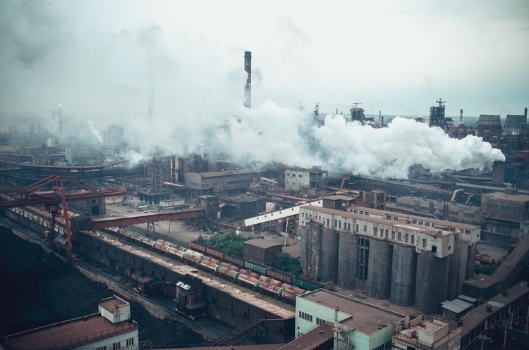 Завод «Укроборонпрому» підозрюють у незаконній закупівлі оптики з Росії Завод «Укроборонпрому» підозрюють у незаконній закупівлі оптики з Росії