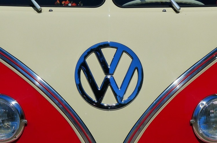 VW планує випускати електрокари дешевші за Tesla VW планує випускати електрокари дешевші за Tesla