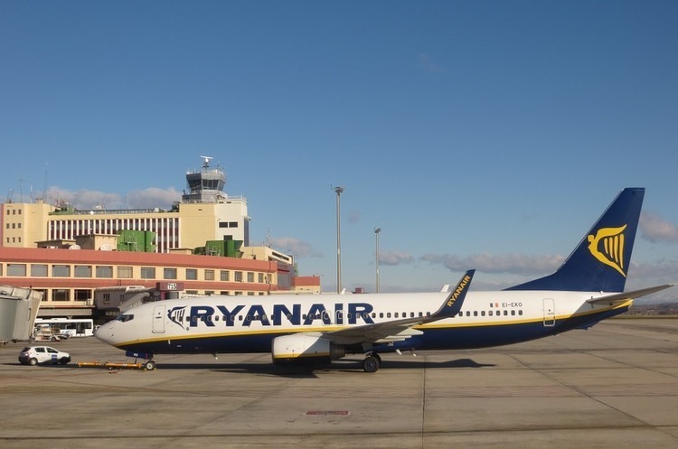Фото: pixabay.com Ryanair знову до кінця дня розпродає авіаквитки за 7,9 євро