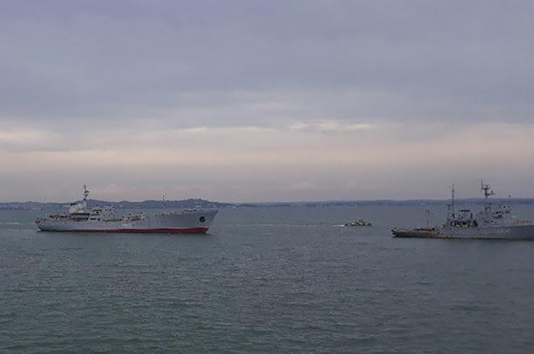 Росія погрожує «за лічені хвилини» перекрити Азовське море для українських кораблів Росія погрожує «за лічені хвилини» перекрити Азовське море для українських кораблів
