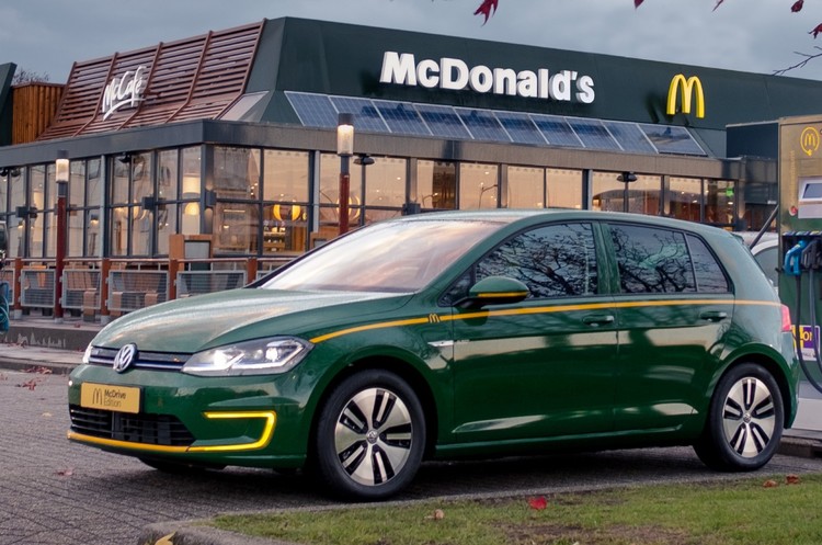 McDonald’s представила спецверсію Volkswagen e-Golf для лінії McDrive (ВІДЕО)