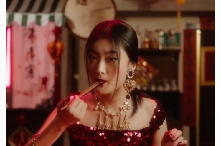 скрін-шот Dolce & Gabbana бойкотують у Китаї через звинувачення в расизмі