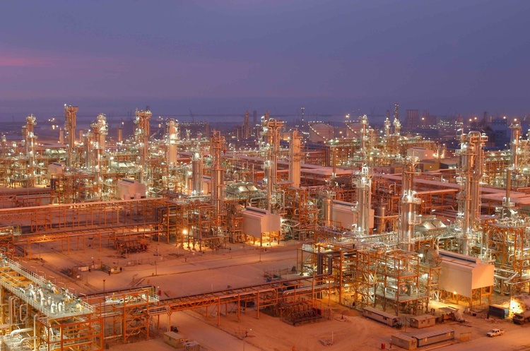Китайська CNPC замінила французьку Total в іранському газовому проекті «Південний Парс» Китайська CNPC замінила французьку Total в іранському газовому проекті «Південний Парс»