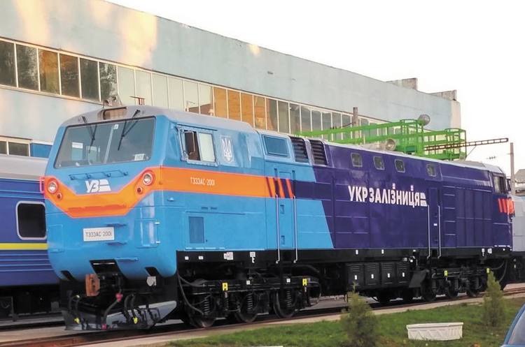 Перші 8 локомотивів General Electric почнуть використовувати вже напочатку грудня цього року Перші 8 локомотивів General Electric почнуть використовувати вже напочатку грудня цього року