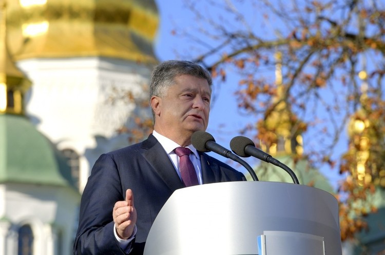 Петро Порошенко Порошенко повідомив, коли відбудеться об’єднавчий собор українських церков