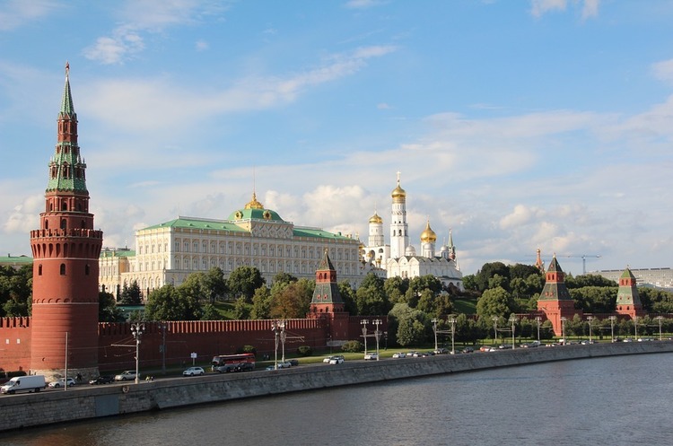Кремль: Росія готова розглянути обмін українських моряків Кремль: Росія готова розглянути обмін українських моряків