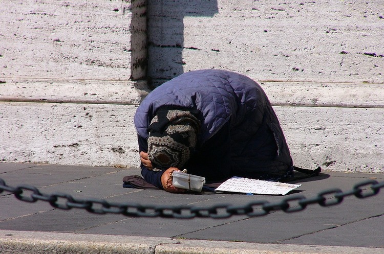У Швеції на місцевому рівні дозволили вводити заборону на жебрацтво У Швеції на місцевому рівні дозволили вводити заборону на жебрацтво