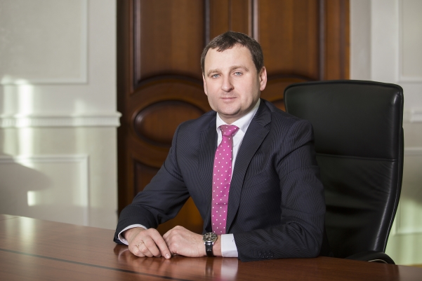 Андрій Обрізан Генеральним директором ПрАТ «Фармацевтична компанія «Дарниця» призначили Андрія Обрізана