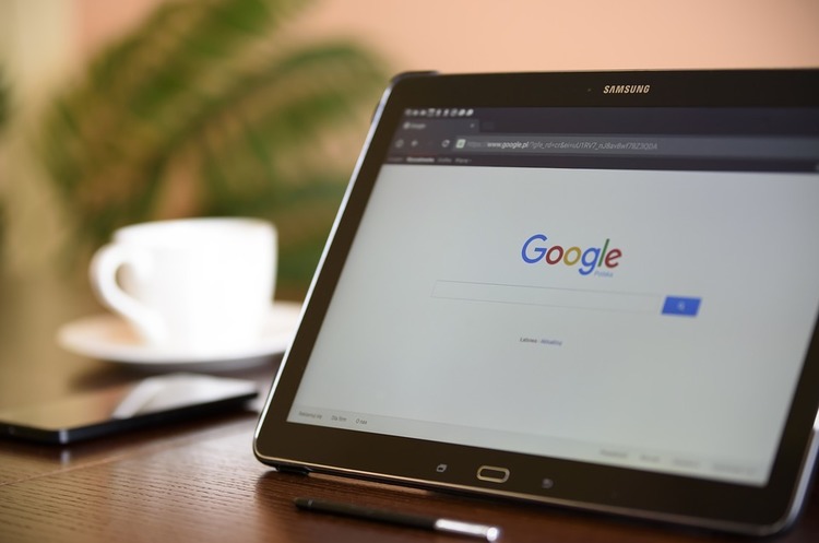 Google так і не почала виконувати вимоги «Роскомнадзору» і не сплатила штраф Google так і не почала виконувати вимоги «Роскомнадзору» і не сплатила штраф