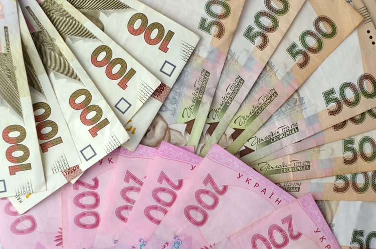 НБУ продав нерозрізані рулони гривневих банкнот на 10 млн грн