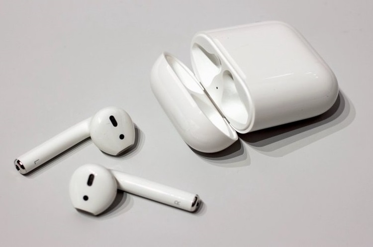 Apple випустить нові навушники в другій половині 2019 року