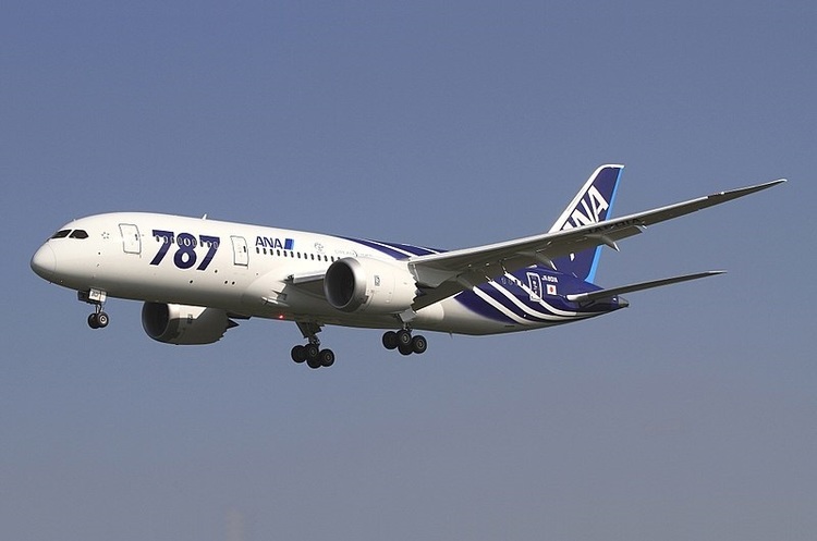 Boeing 787 Dreamliner Boeing у минулому році отримав найбільші доходи за всю свою історію