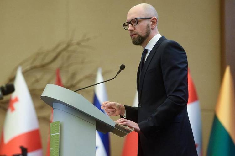 Арсеній Яценюк Яценюк не братиме участь у виборах-2019