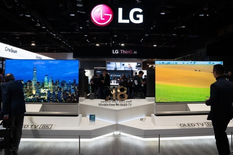 фото LG LG і надалі продовжить випуск смартфонів, незважаючи на збитки