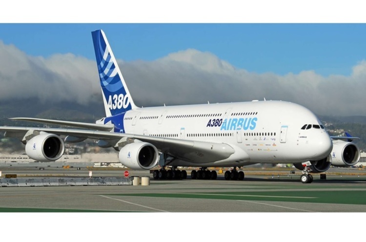 Airbus згортає виробництво свого найбільшого в світі авіалайнера A380 Airbus згортає виробництво свого найбільшого в світі авіалайнера A380