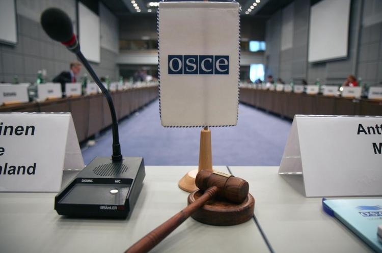 РФ все ж направить своїх спостерігачів на вибори в Україні – МЗС РФ РФ все ж направить своїх спостерігачів на вибори в Україні – МЗС РФ