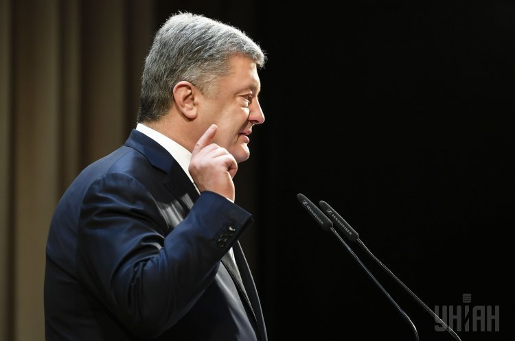 Президент Петро Порошенко ГПУ намагається допомогти оточенню Порошенка зберегти контроль над газовим бізнесом – «Схеми»