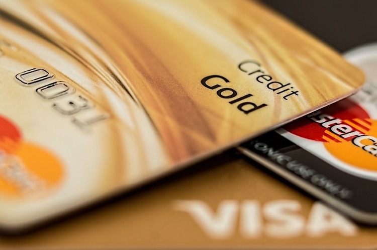 Фото: Pixybay Visa і MasterCard підвищують комісії для українських банків
