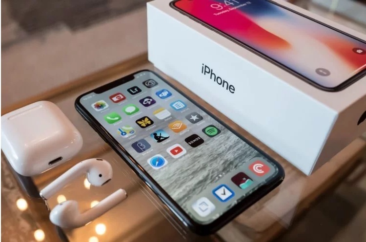 В Apple пояснили, чому її iPhone коштують так дорого