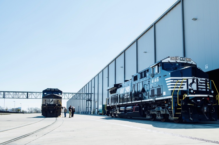 General Electric завершила злиття свого транспортного бізнесу з Wabtec General Electric завершила злиття свого транспортного бізнесу з Wabtec