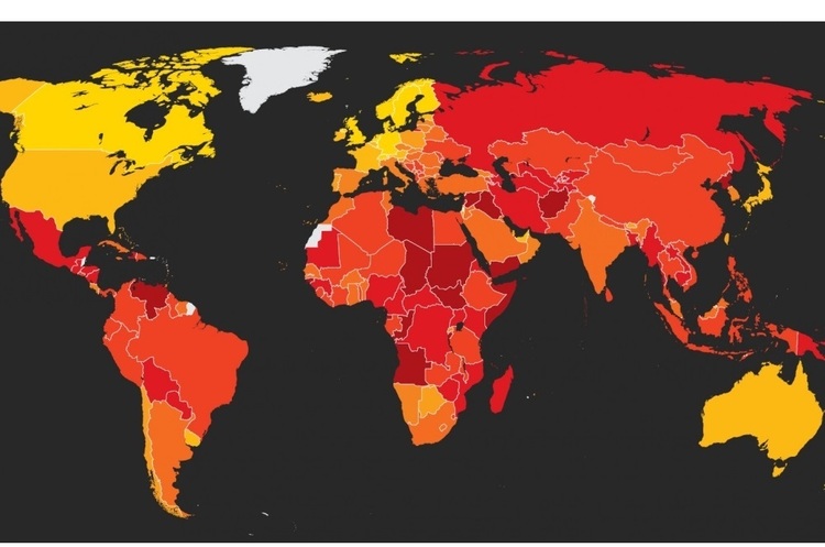 https://www.transparency.org Через рішення КС Україна може втратити допомогу МВФ і безвіз – Transparency International