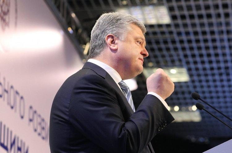 Фото: УНІАН Порошенко зняв Гладковського з посади в РНБО