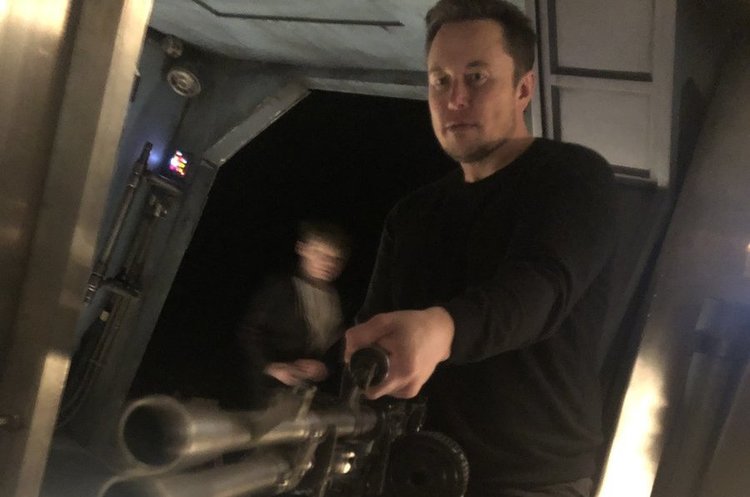 Ілон Маск Досить твітів: інвестори знову подали до суду проти Маска за його «безвідповідальні» дописи у соцмережі