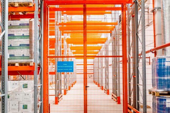 Фото: alfasmartagro ALFA Smart Agro ввела в експлуатацію комплекс для зберігання засобів захисту рослин на Київщині